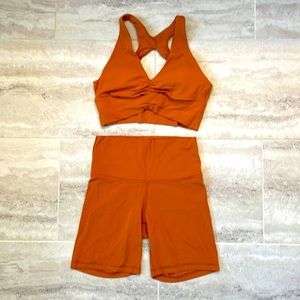 Aritzia TNA Butter shorts 7” & Volley bra workout set